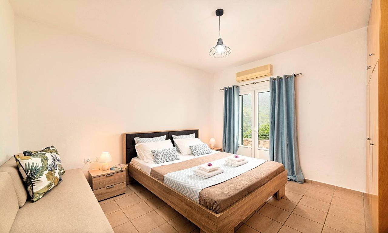 Du Lac Villas Kournas Экстерьер фото