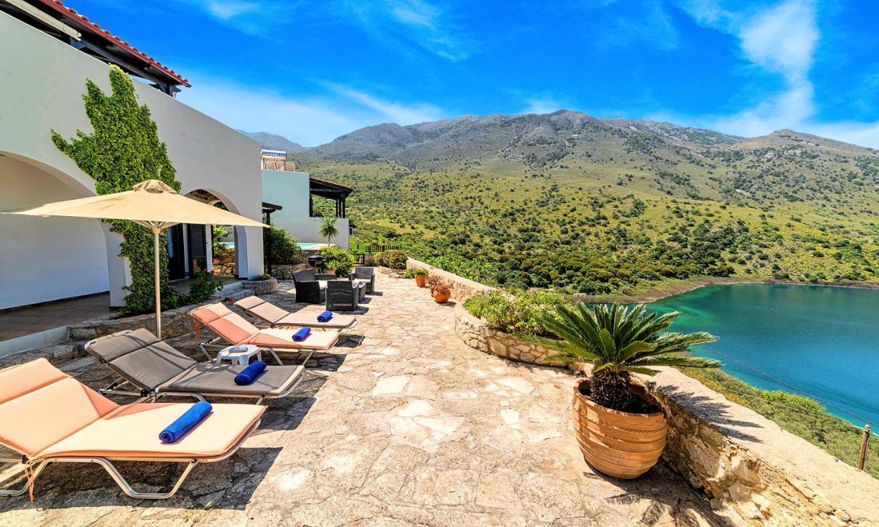 Du Lac Villas Kournas Экстерьер фото