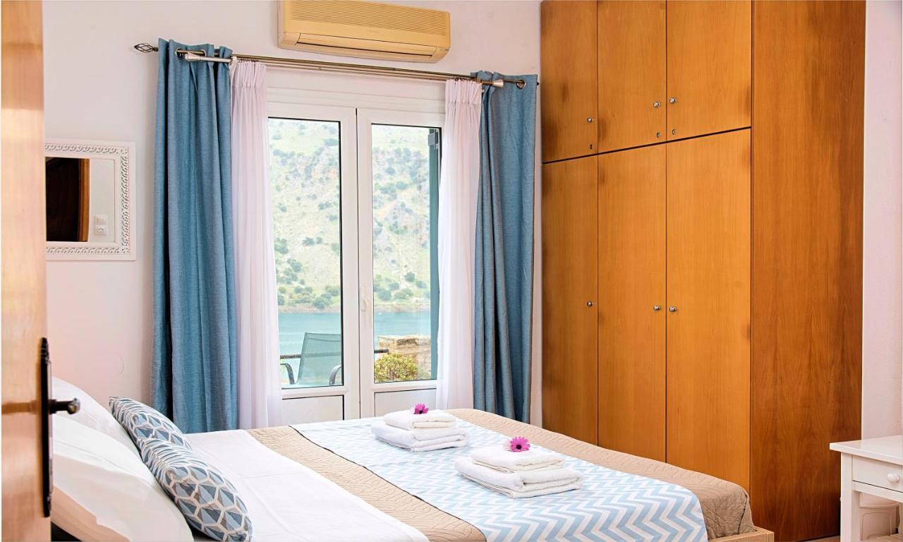 Du Lac Villas Kournas Экстерьер фото